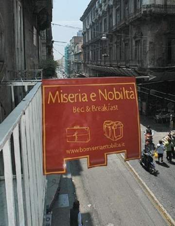 B&B Miseria e Nobiltá (Naples - Italy)